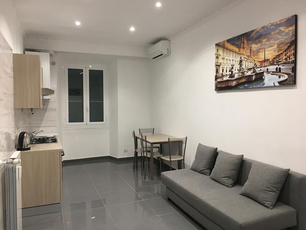 Gianni'S Guest House - Rome, Rome